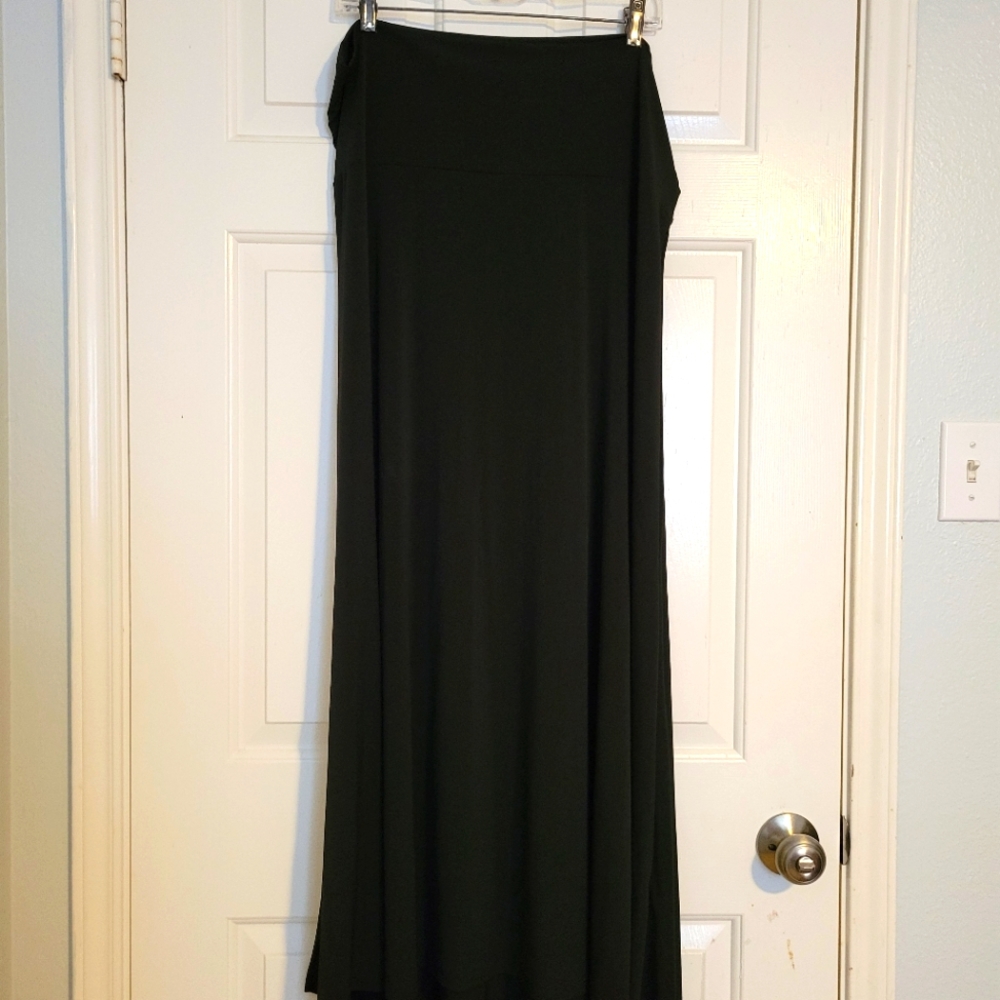 LuLaRoe 3X Maxi skirt, black